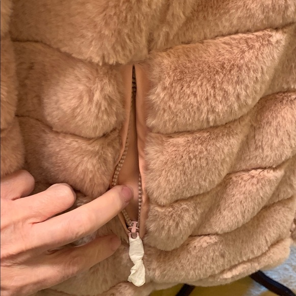 Women's Reversible Faux Fur Hooded Front Zipper Puff Jacket for Women NWOT - Picture 3 of 10